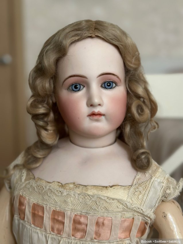 Jumeau Portrait Delux fashion doll, рыбов показываю