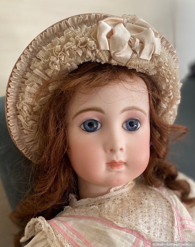 Jumeau Portrait Delux fashion doll, рыбов показываю