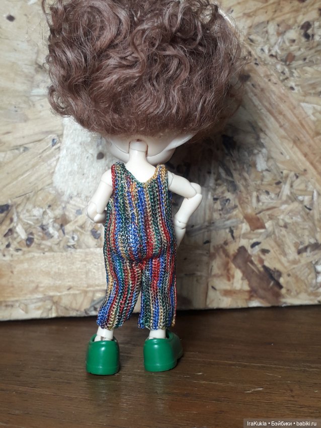 Цветное вязание — Одежда и обувь для кукол своими руками: фото (фото 2)