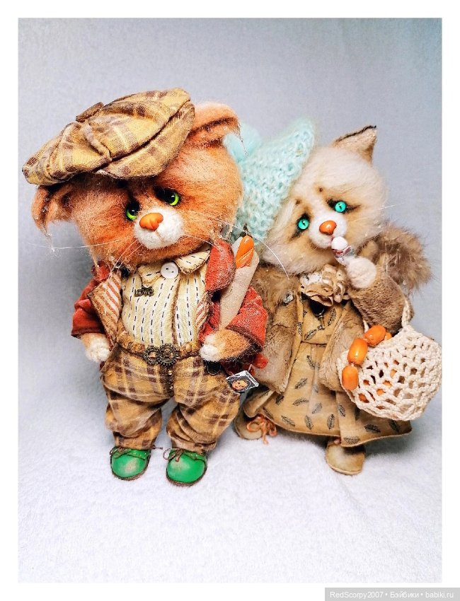 Группировка "ЁжкинКот" Оля Пономарева и Вера Терекбаева на "Балу Кукол" в Севкабель Порту в Санкт-Петербурге 11 - 14 мая 2023 года (фото 2)