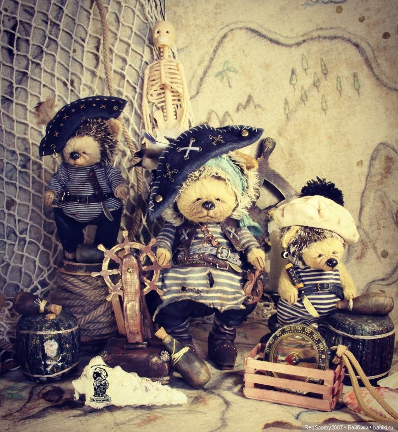 Группировка "ЁжкинКот" Оля Пономарева и Вера Терекбаева на "Балу Кукол" в Севкабель Порту в Санкт-Петербурге 11 - 14 мая 2023 года (фото 9)