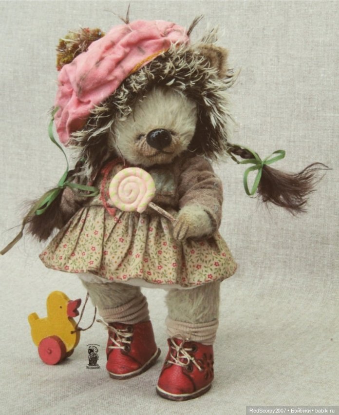 Группировка "ЁжкинКот" Оля Пономарева и Вера Терекбаева на "Балу Кукол" в Севкабель Порту в Санкт-Петербурге 11 - 14 мая 2023 года (фото 5)