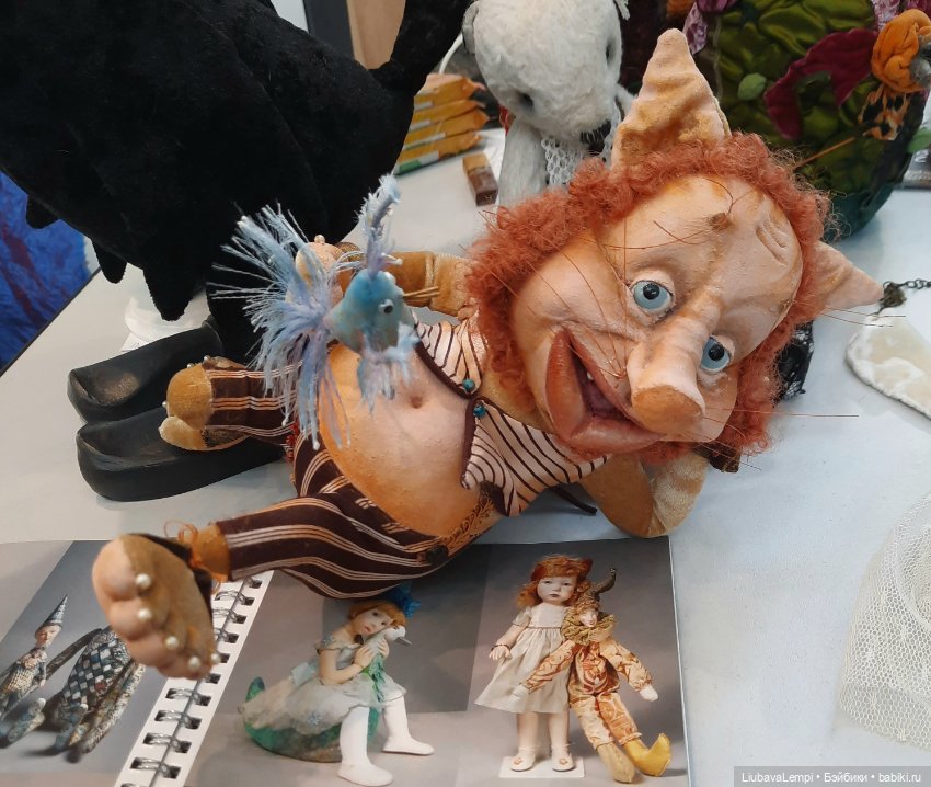 Отпускные прогулки или мы снова идём на выставку