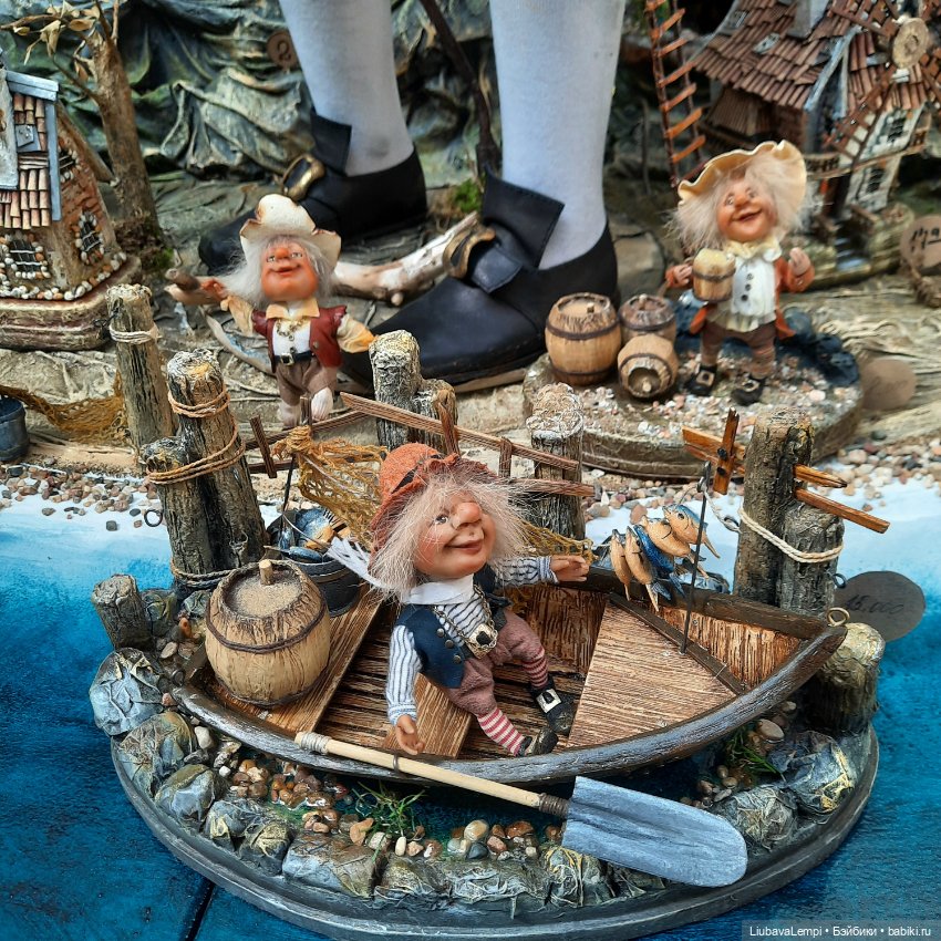 Отпускные прогулки или мы снова идём на выставку