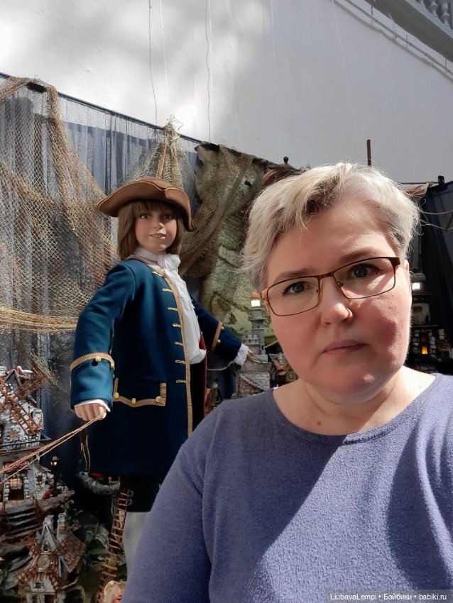 Отпускные прогулки или мы снова идём на выставку