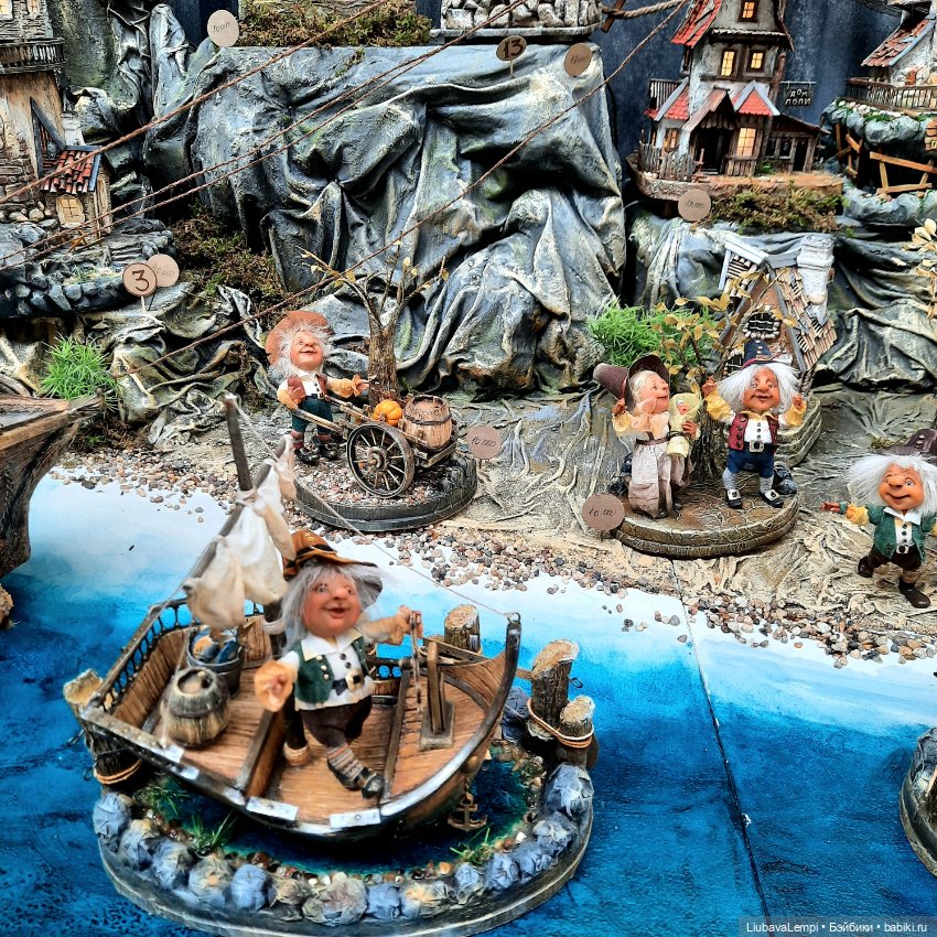 Отпускные прогулки или мы снова идём на выставку