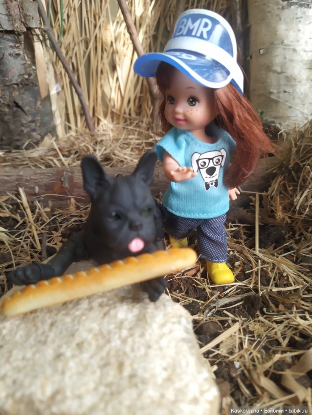 А мне любое море, море по колено, а мне любые горы по плечу