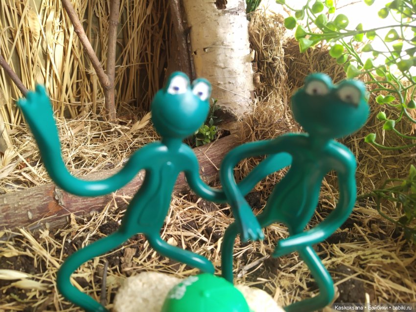 А мне любое море, море по колено, а мне любые горы по плечу