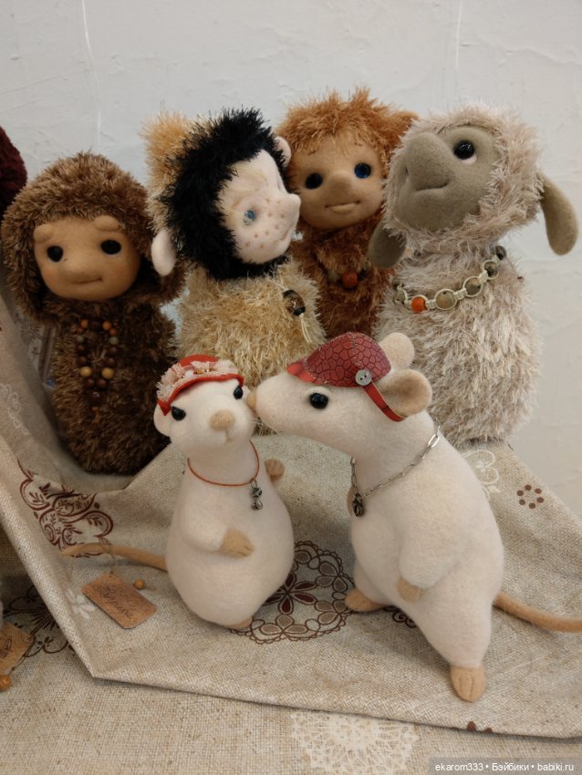 Как Женька на выставку ходила