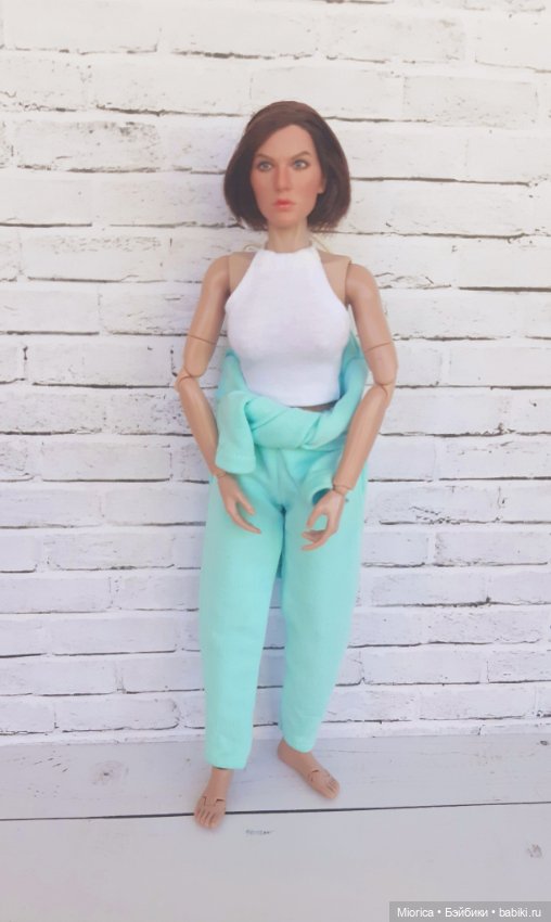 Подбираю одежду и выкройки для Оленьки (фото 8)