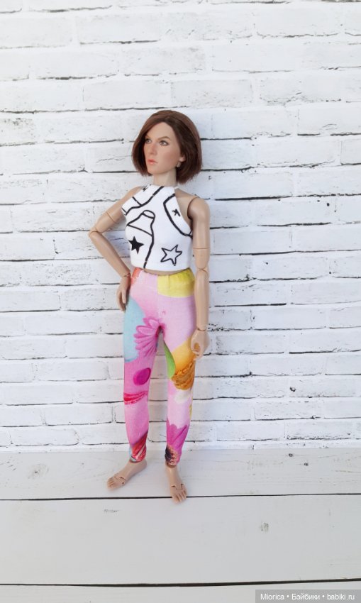 Подбираю одежду и выкройки для Оленьки (фото 6)