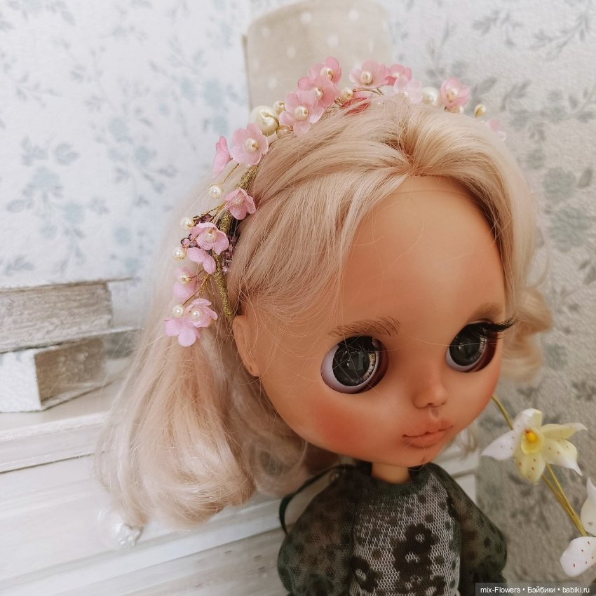 Цветочные аксессуары для кукол - продолжение