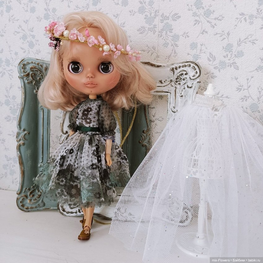Цветочные аксессуары для кукол - продолжение
