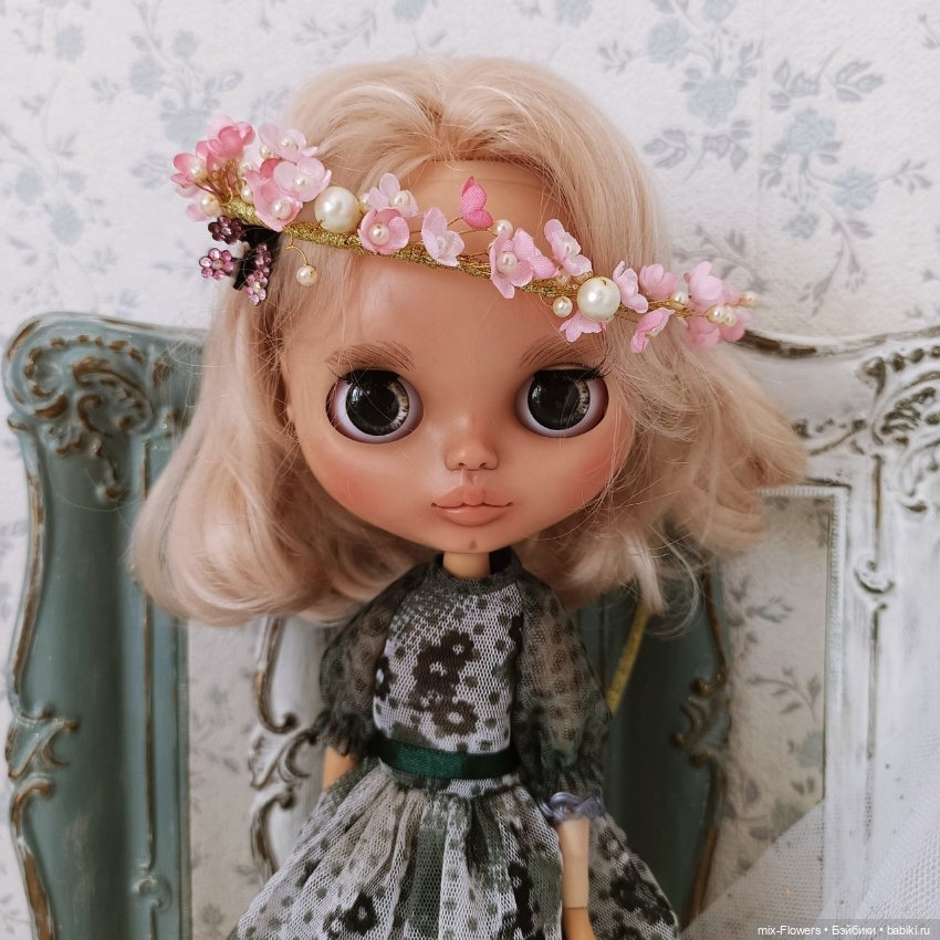 Цветочные аксессуары для кукол - продолжение