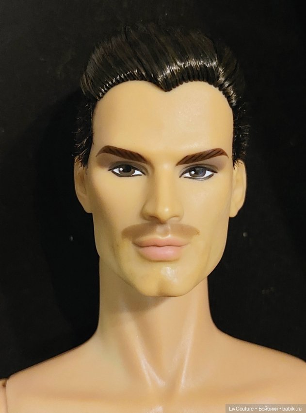 Две одинаковые куклы? НЕТ (фото 3)