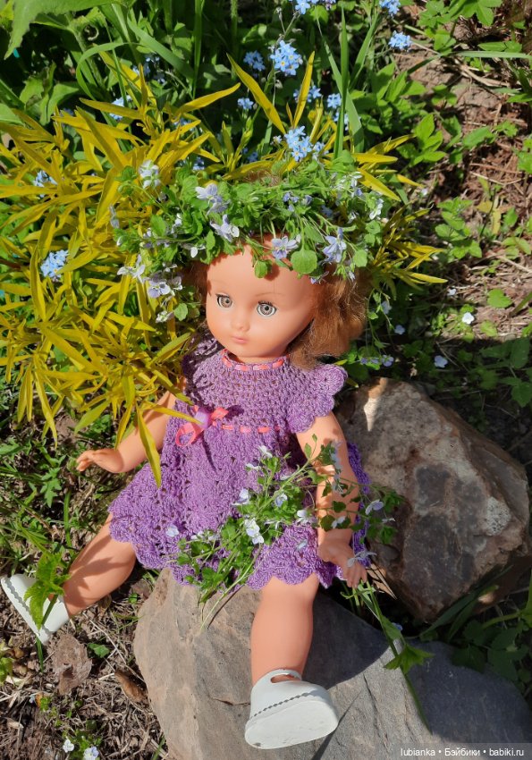 Милен тоже гуляет по саду🌸🍀🌞🌈🥰