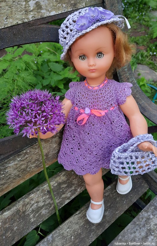 Милен тоже гуляет по саду🌸🍀🌞🌈🥰