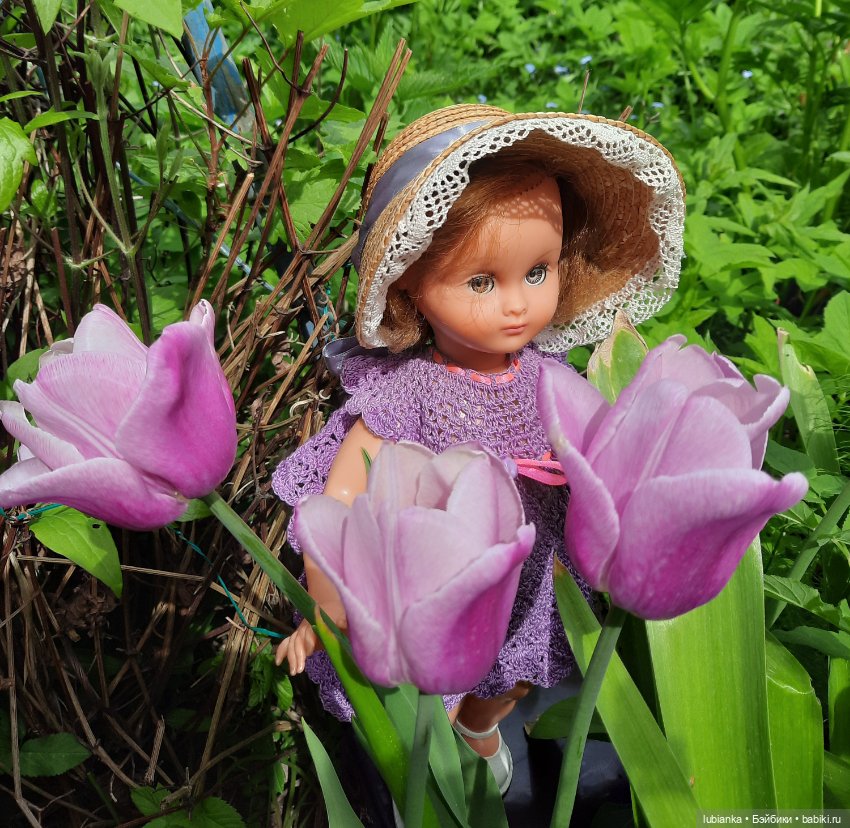 Милен тоже гуляет по саду🌸🍀🌞🌈🥰