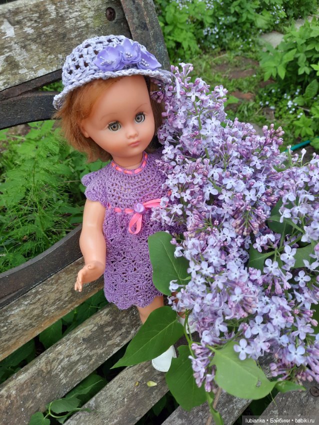 Милен тоже гуляет по саду🌸🍀🌞🌈🥰