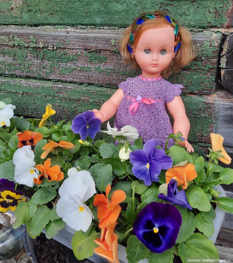 Милен тоже гуляет по саду🌸🍀🌞🌈🥰