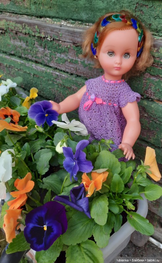 Милен тоже гуляет по саду🌸🍀🌞🌈🥰