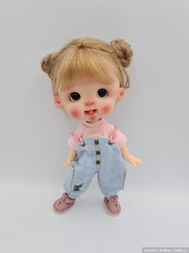 Фото на белом, пупсята ob11