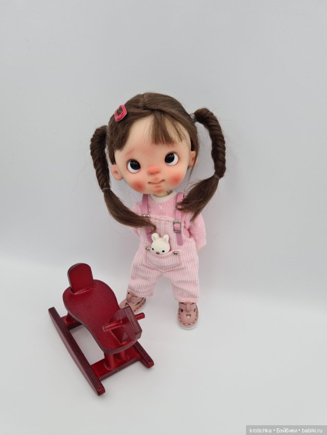 Фото на белом, пупсята ob11