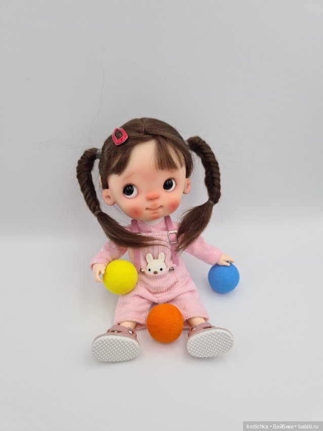 Фото на белом, пупсята ob11