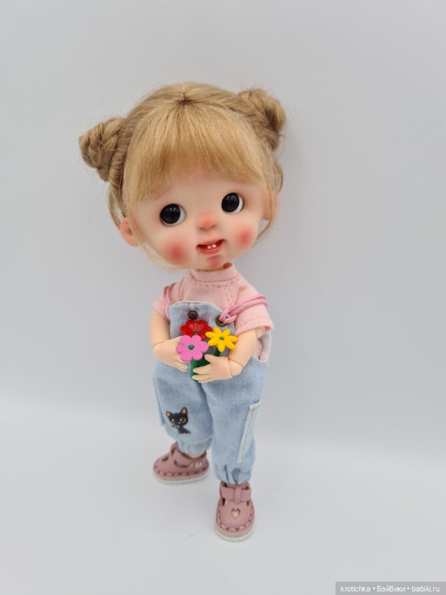 Фото на белом, пупсята ob11