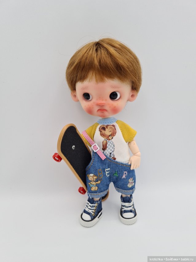 Фото на белом, пупсята ob11