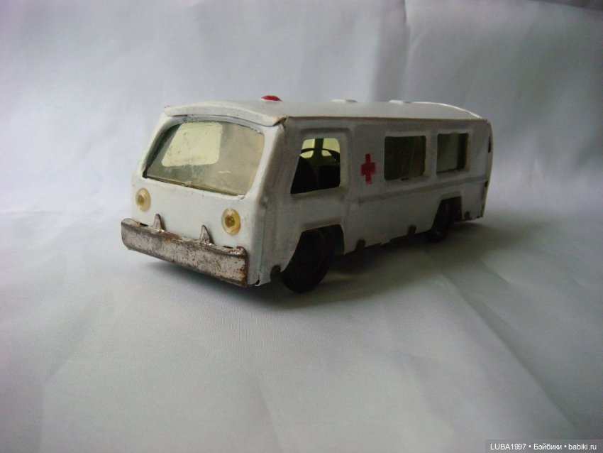 Астрецовская фабрика металлических игрушек"