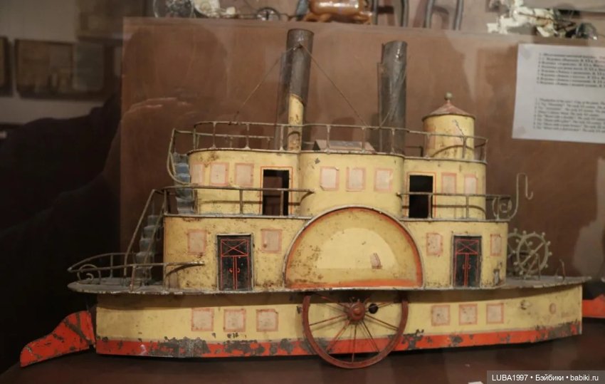 Астрецовская фабрика металлических игрушек"