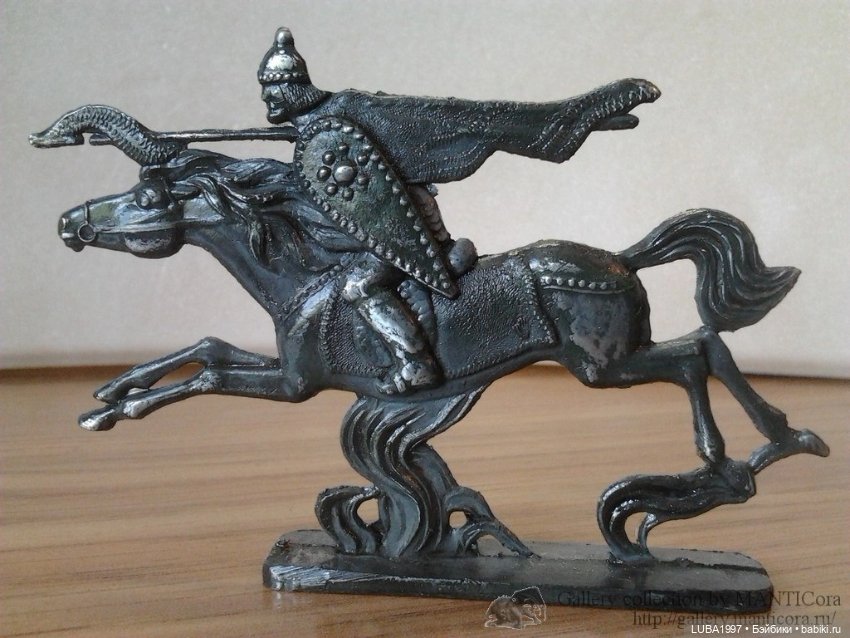 Астрецовская фабрика металлических игрушек"