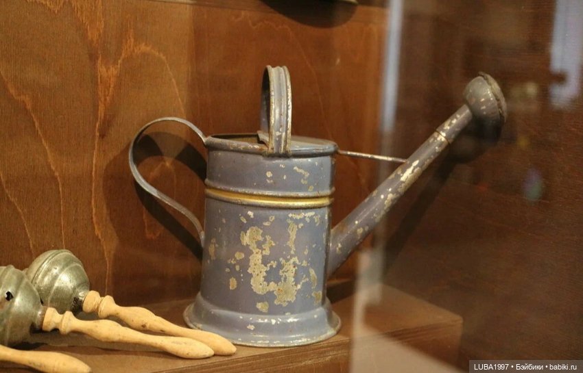 Астрецовская фабрика металлических игрушек"