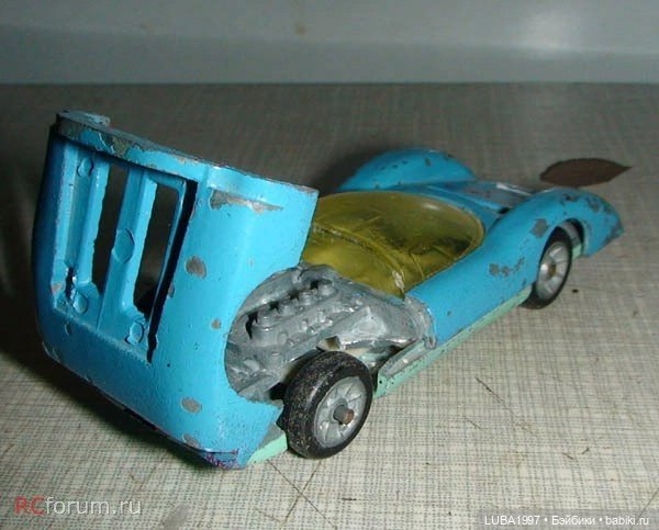 Астрецовская фабрика металлических игрушек"