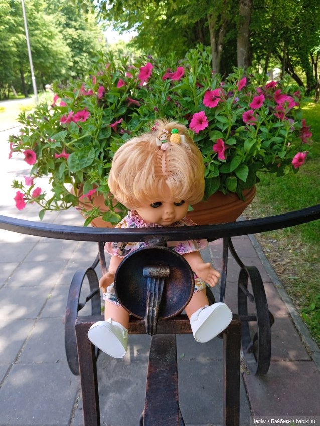 Новая жизнь старых кукол. Моника