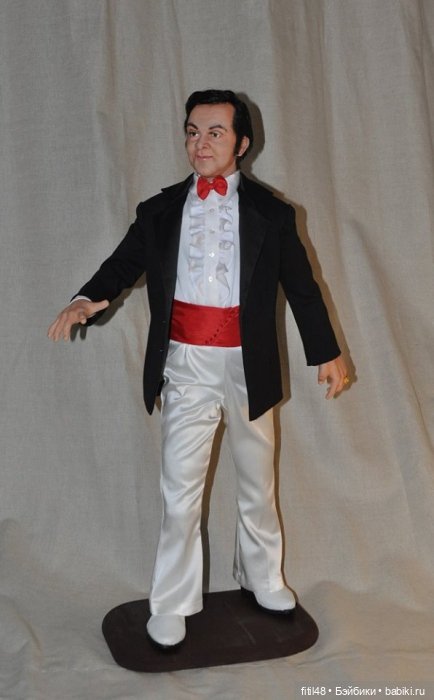 Знаменитости и их копии. Авторские портретные куклы Елены Тимкаевой