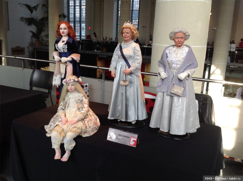 Знаменитости и их копии. Авторские портретные куклы Елены Тимкаевой