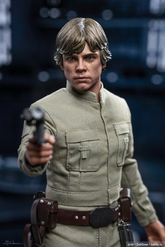 В Гонконге состоялся релиз фигурки Люка Скайуокера от Hot Toys по мотивам фильма «Звёздные войны. Эпизод V: Империя наносит ответный удар» (фото 2)