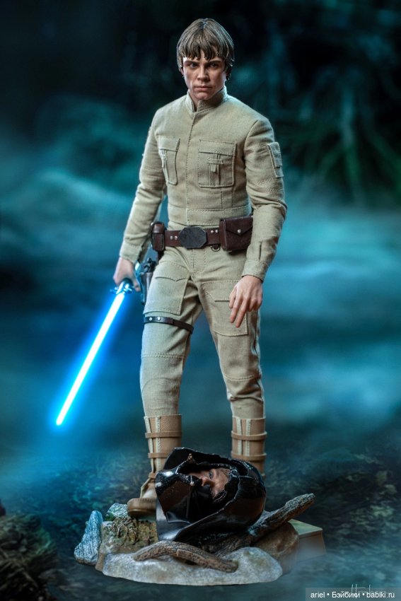 В Гонконге состоялся релиз фигурки Люка Скайуокера от Hot Toys по мотивам фильма «Звёздные войны. Эпизод V: Империя наносит ответный удар» (фото 3)