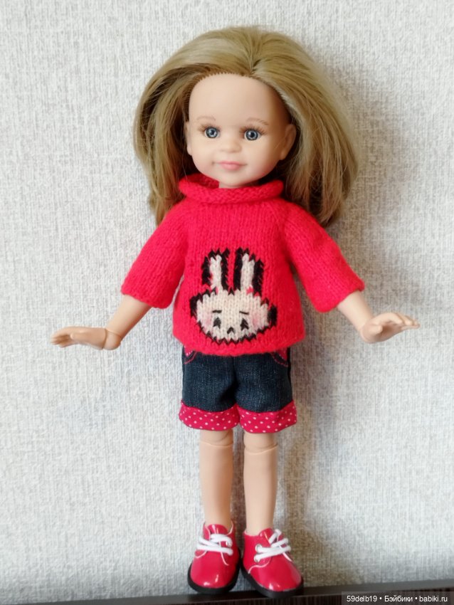 Красный свитер с зайкой для паолочки