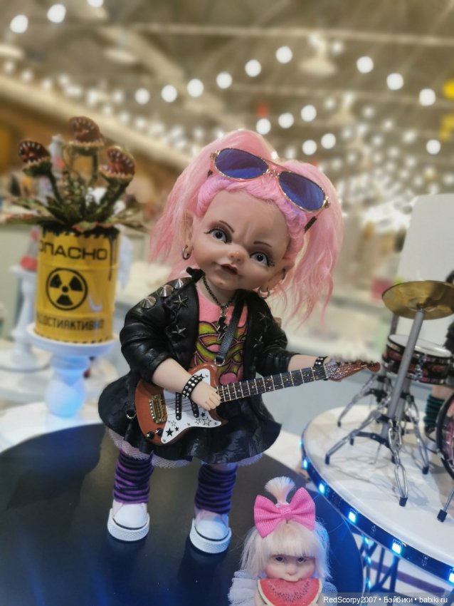 Уникальные авторские работы Татьяны Велес поражают стилистикой и неповторимостью