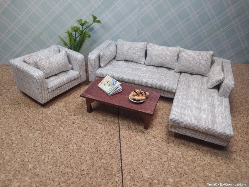 Мини гарнитур мягкой мебели, в масштабе 1/12 (фото 2)