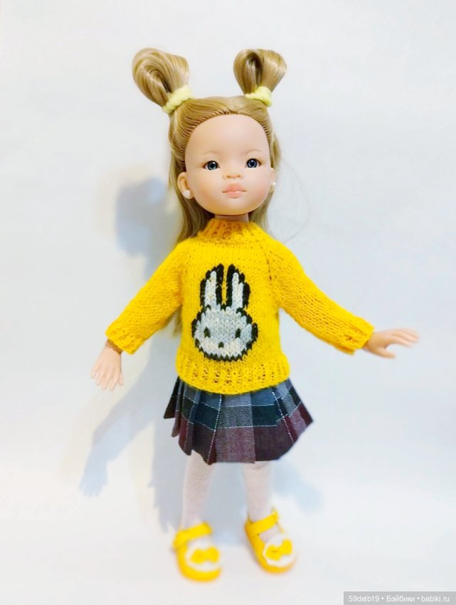 Красный свитер с зайкой для паолочки