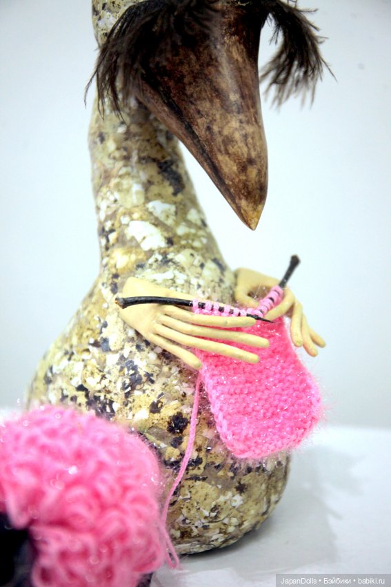 "Новый свитер" на выставке "Куклы с характером. Четвертая высота" (фото 9)