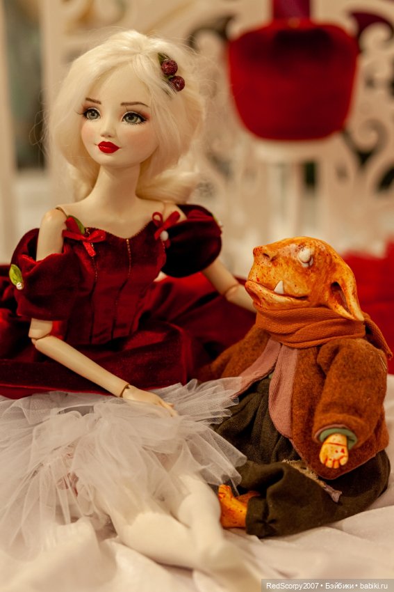 Изысканные куклы Личкановской Натальи на "Балу Кукол" в Санкт-Петербурге 11-14 мая 2023 года