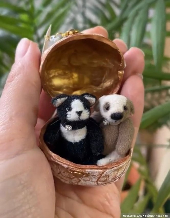 Миниатюрные тедди мишки и их друзья от Яны Колясниковой на "Балу Кукол" в Севкабель Порту май 2023 года (фото 9)