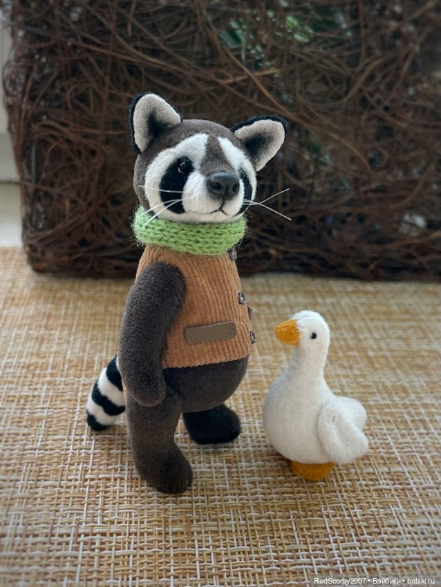 Миниатюрные тедди мишки и их друзья от Яны Колясниковой на "Балу Кукол" в Севкабель Порту май 2023 года