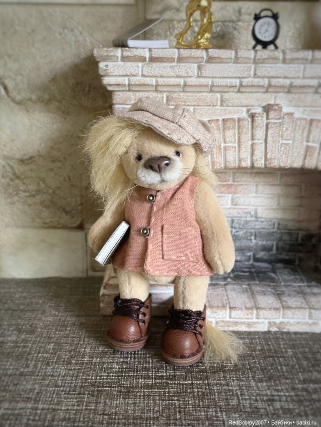 Миниатюрные тедди мишки и их друзья от Яны Колясниковой на "Балу Кукол" в Севкабель Порту май 2023 года