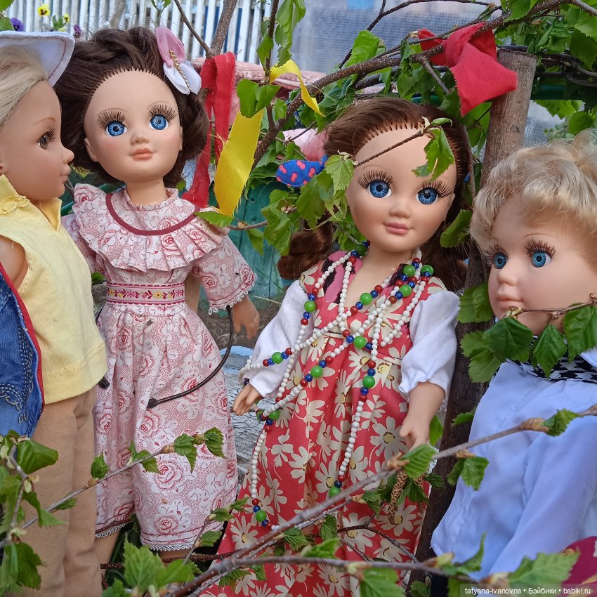 Как мы на троицу гуляли и березку наряжали